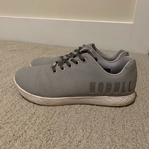 No Bull Training Sneakers - Size 9
